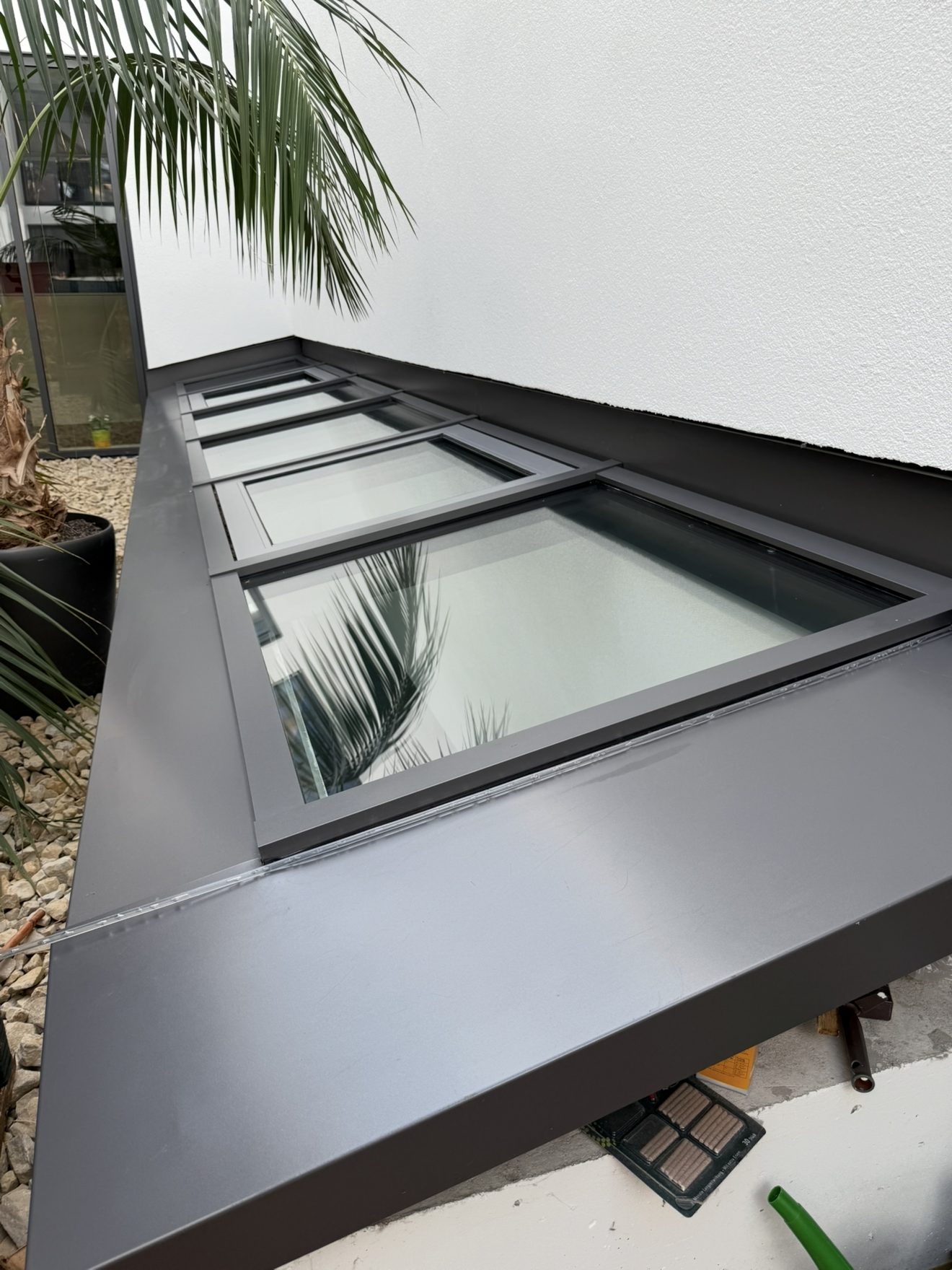 Streifenfrei gereinigtes Glasdach